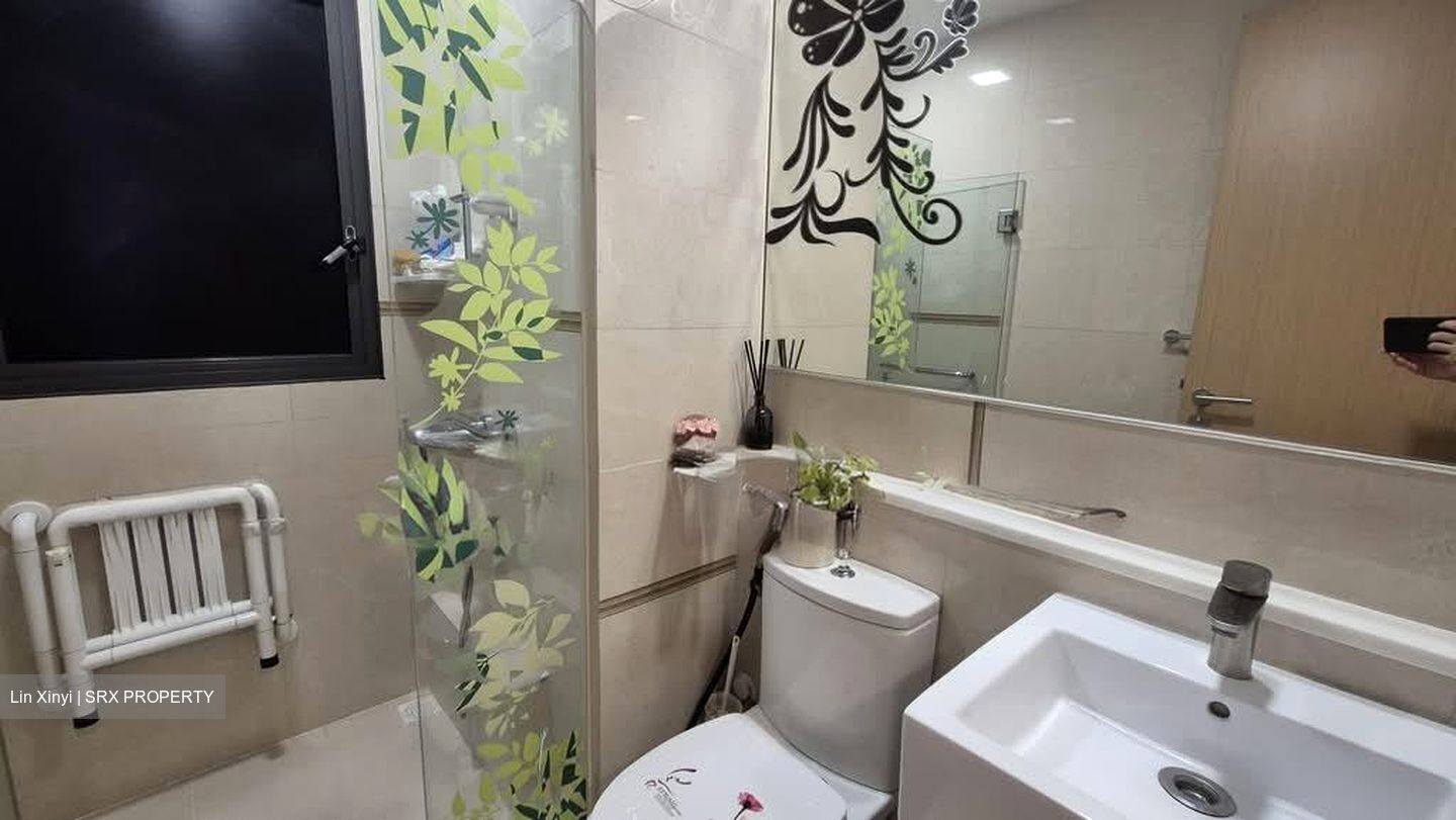 Twin Waterfalls (D19), Condominium #555454581